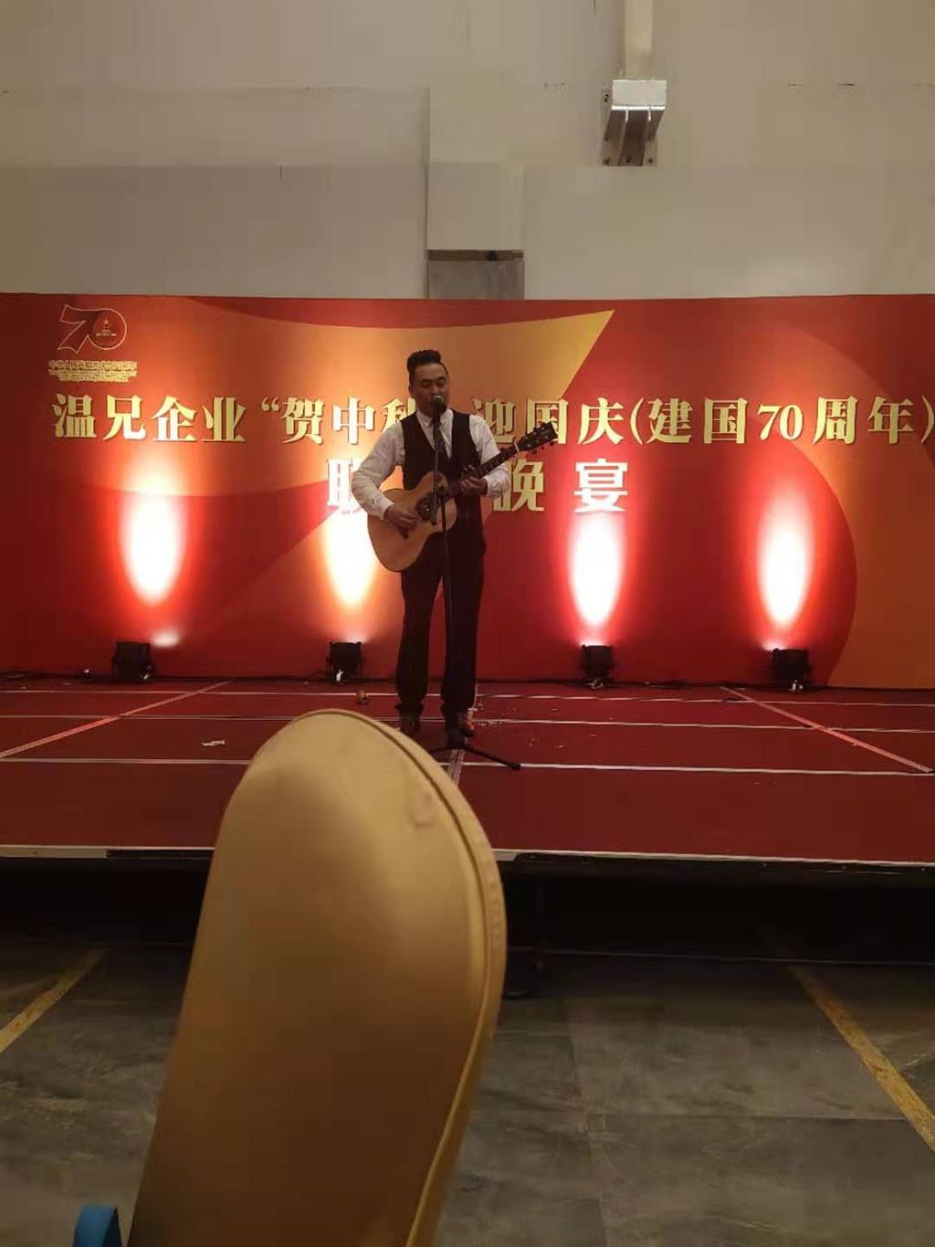 emc易倍·(中国)体育官方网站-EMCSPORTS