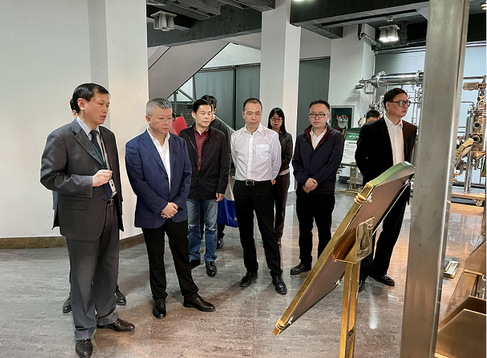 emc易倍·(中国)体育官方网站-EMCSPORTS