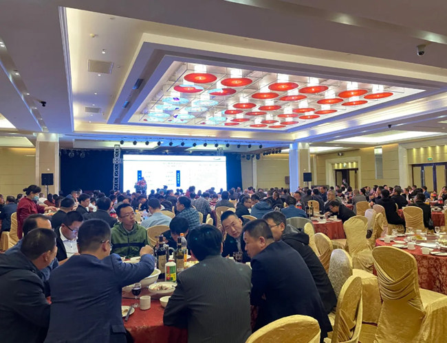 emc易倍·(中国)体育官方网站-EMCSPORTS