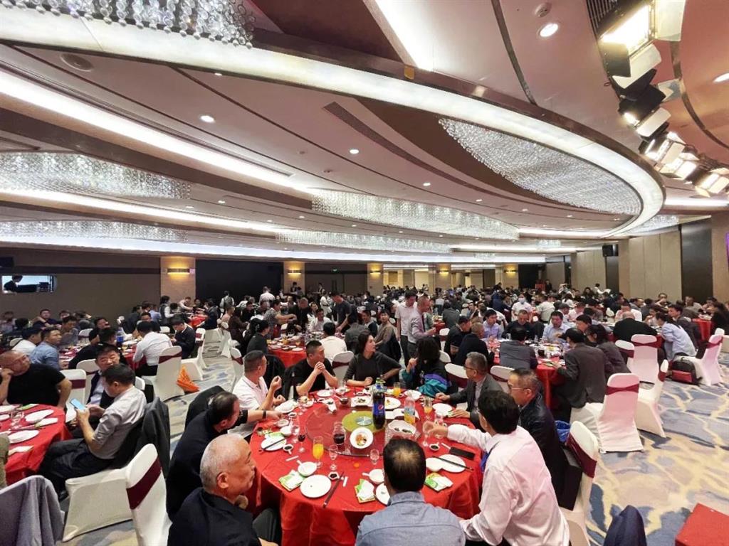 emc易倍·(中国)体育官方网站-EMCSPORTS