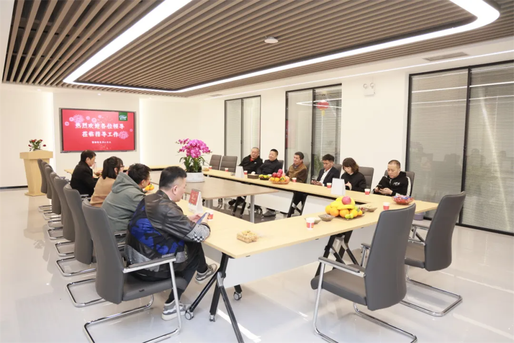 emc易倍·(中国)体育官方网站-EMCSPORTS